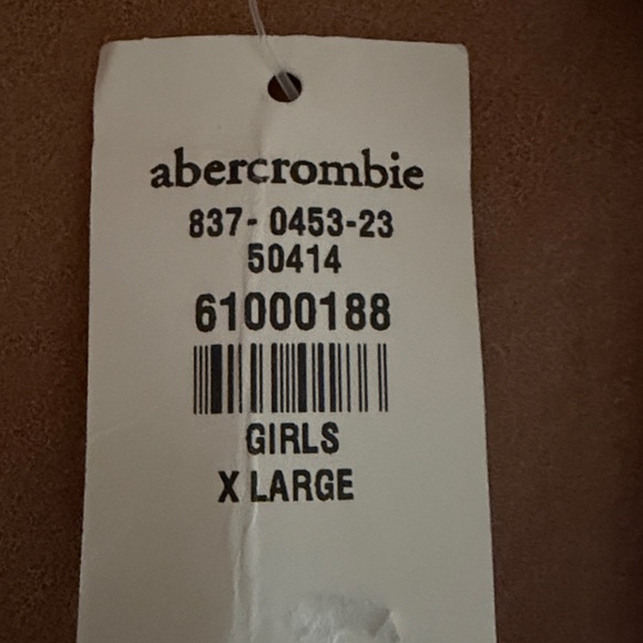 Abercrombie sweat skort with pockets. Blue with red/white accents. Really Cute! - Picture 5 of 5